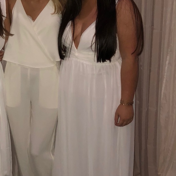 White Deep V Maxi Dress - Picture 4 of 5